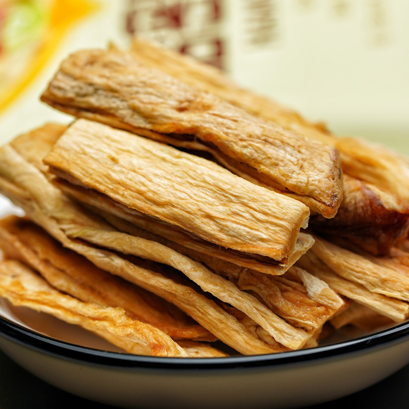 新疆吐鲁番新鲜哈密瓜干：自然晾晒的甜蜜诱惑，尝一口就是家乡的味道！