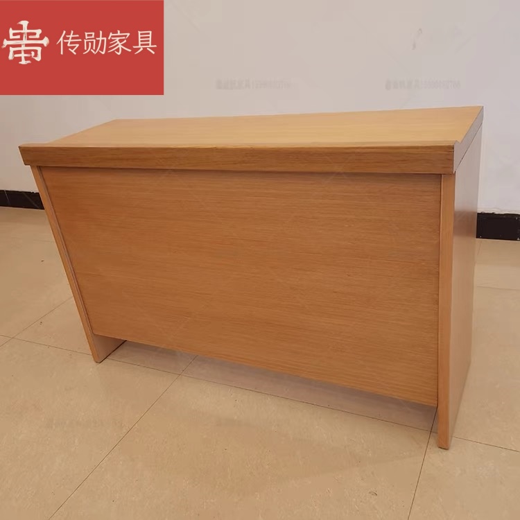 1.2米贴木皮办公桌：打造完美工作空间，提升工作效率