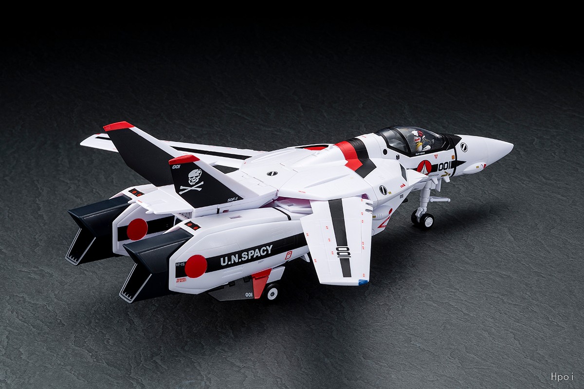 日本直送Arcadia 1/60 VF-1S PF一条辉Macross超时空要塞：收藏家必看的超燃模型指南！