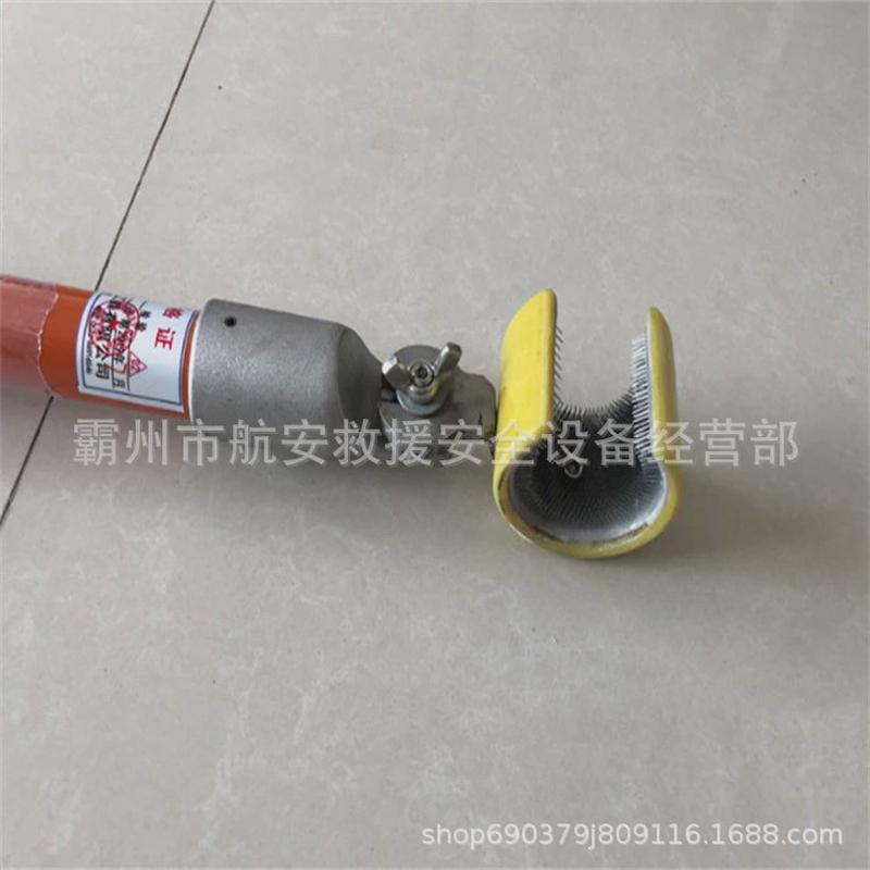 热销多用途树脂清扫刷：带电作业的绝缘神器，安全高效清洁导线新选择！