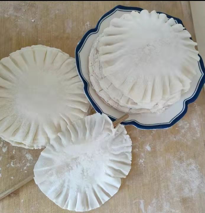 呼市烧麦皮手工捣花稍美皮：内蒙美食的灵魂，你尝过吗？