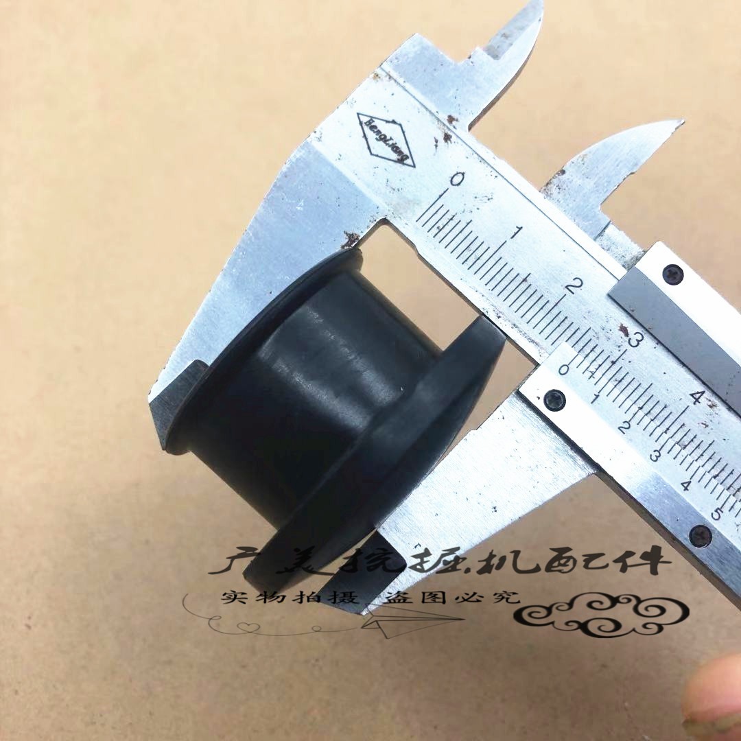挖掘机配件大揭秘：机油盖选购全攻略，PC日立大宇等机型必备神器！