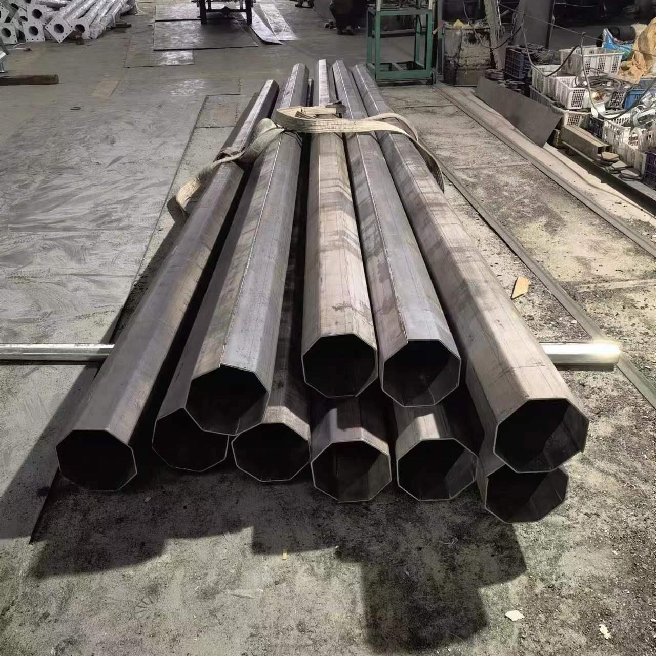 道路八角杆监控立杆：城市安全守护者，智能交通新标配！