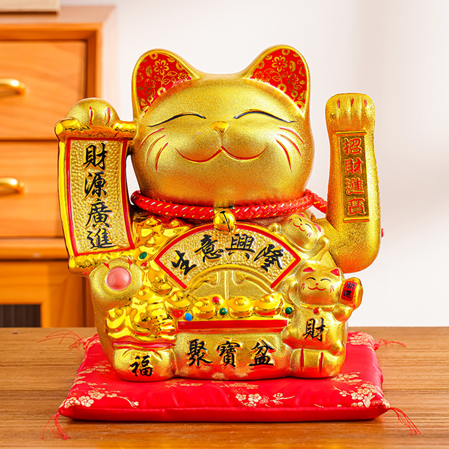招财猫摆件：自动招手，招财入户的秘密武器！