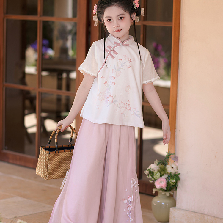 中式订婚宴太浪漫！汉服提亲+惊喜求婚，美到心化