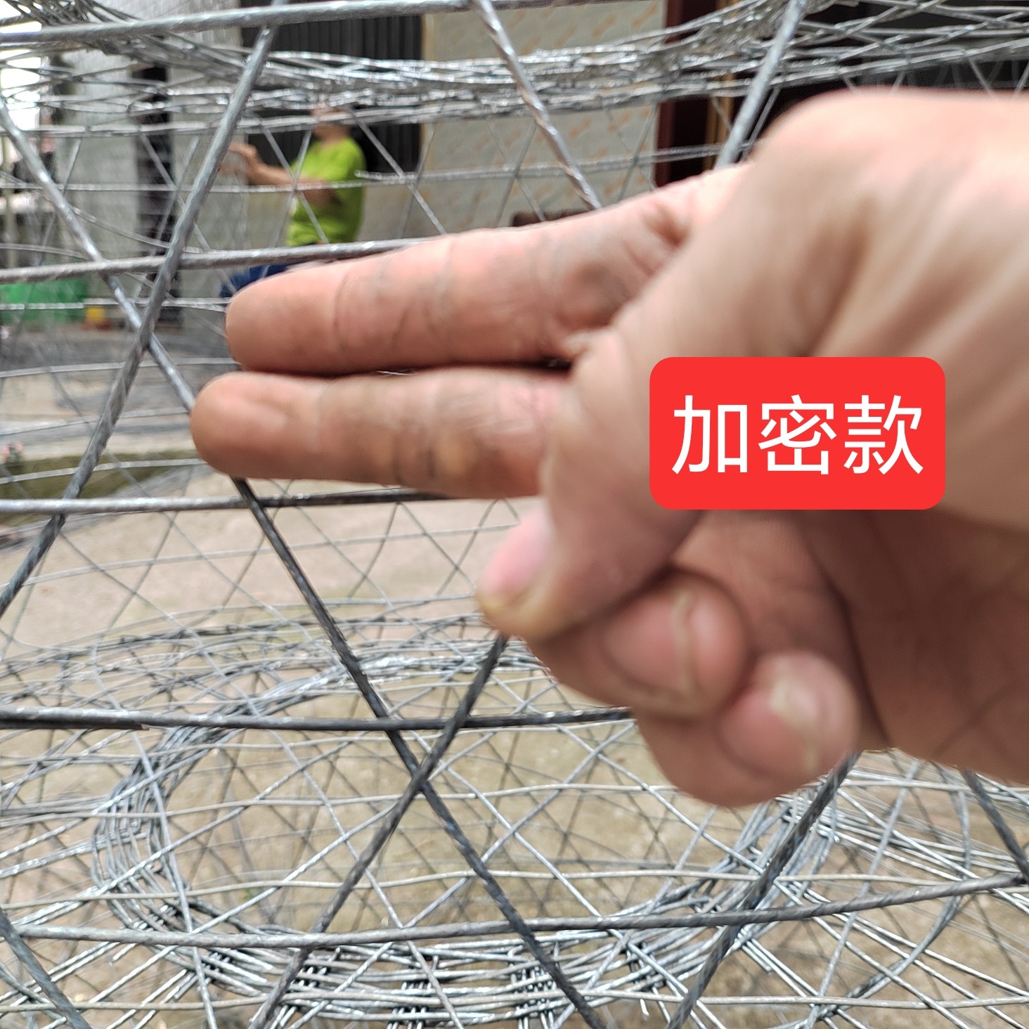 鸡笼鸭笼养殖笼家用大号圆形笼子不锈钢铁笼子铁丝笼钢丝笼宠物筐：打造完美家庭养殖神器！