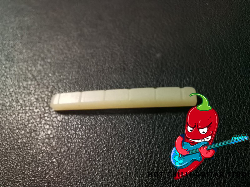 美产WD Music Custom Fender吉他牛骨弦枕43mm vs 42mm平底弧底，谁才是你的理想之选？