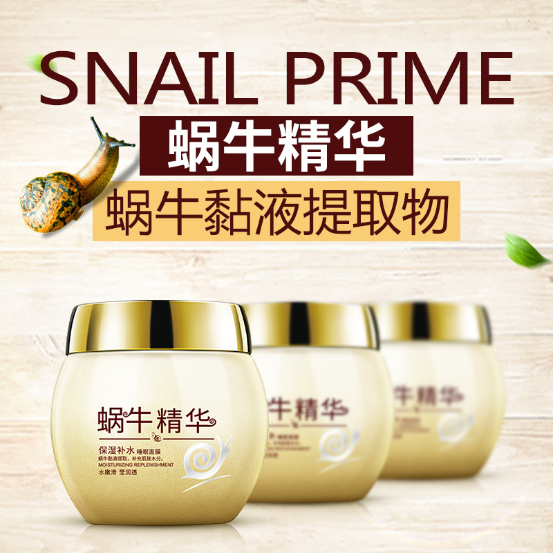 初学者用粉底液还是粉饼？新手化妆必备指南