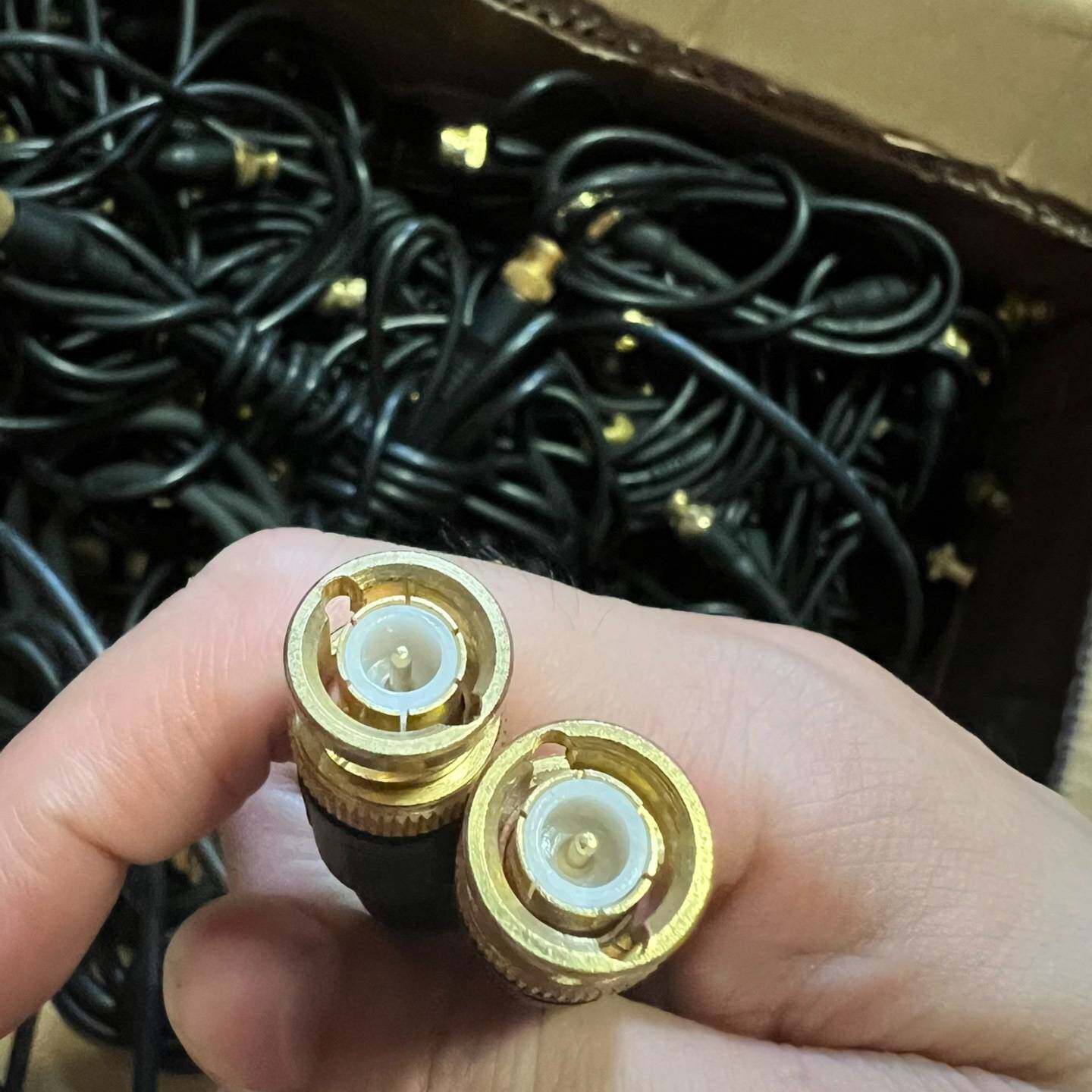 什么因素决定了柏森德3G-SDI高清视频线的传输性能？