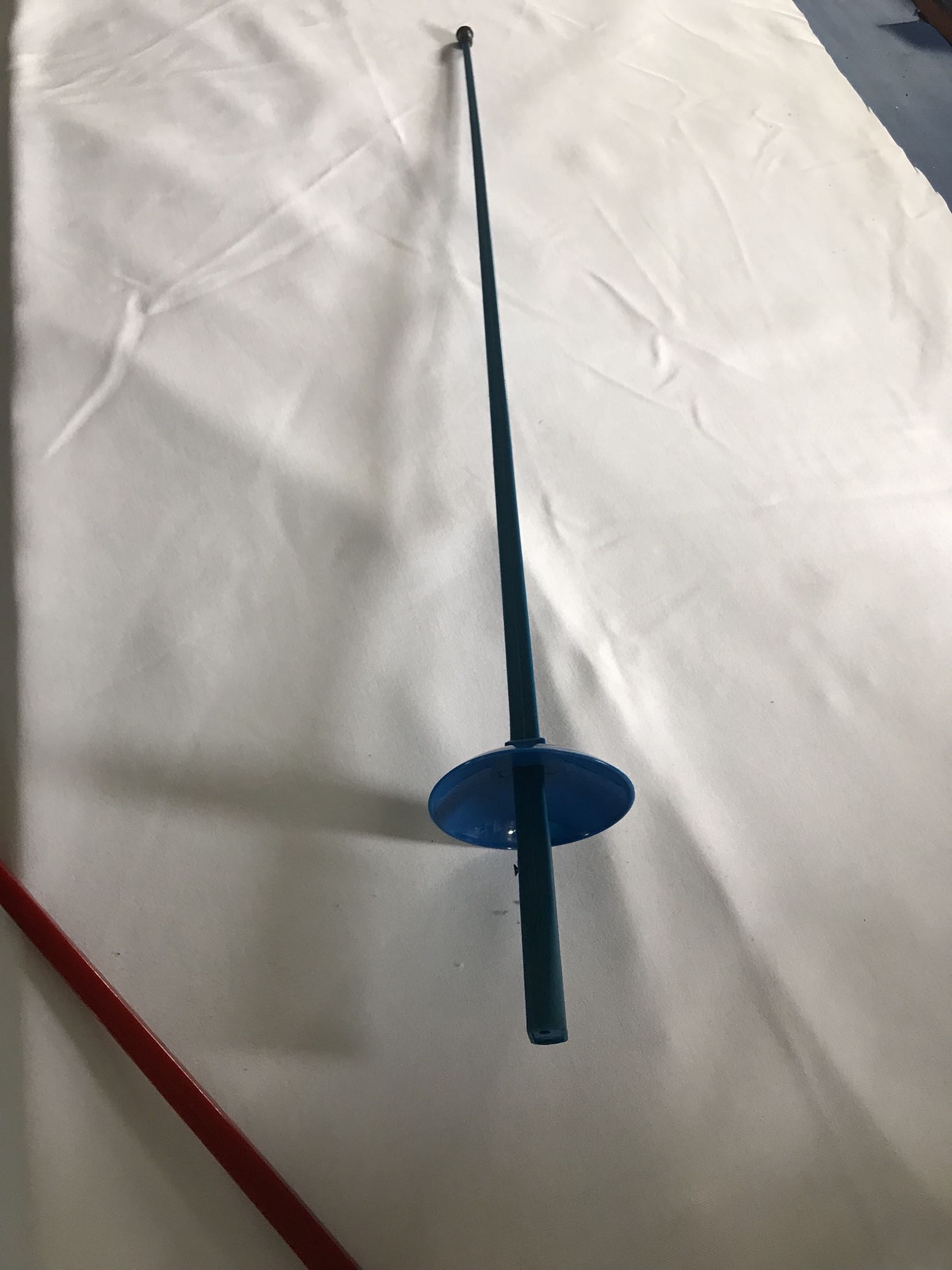 初学者必看！塑料剑有鸣叫声击剑器材，儿童训练花剑佩剑重剑通用