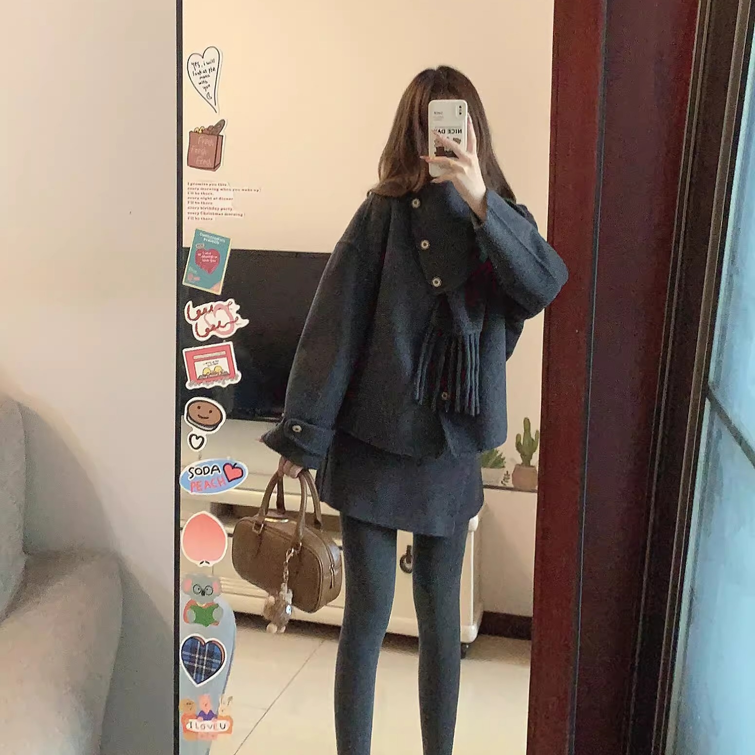 中长款大衣怎么搭配才能穿出高级感？