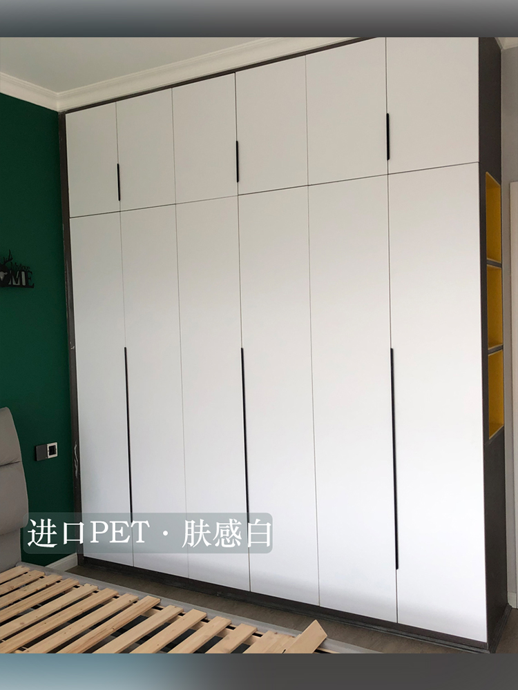 千年舟PET柜门定制：高光肤感兔宝宝欧松板，衣柜门的奢华新选择