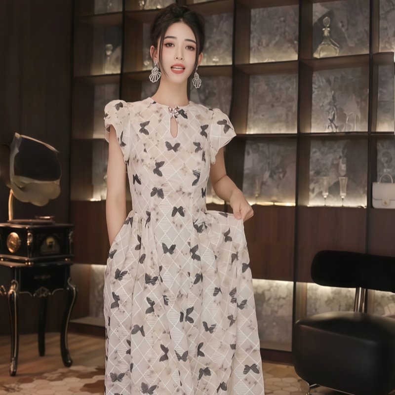 2025年新款法式别致惊艳绝美连衣裙，名媛必备的高级感裙子，夏季女