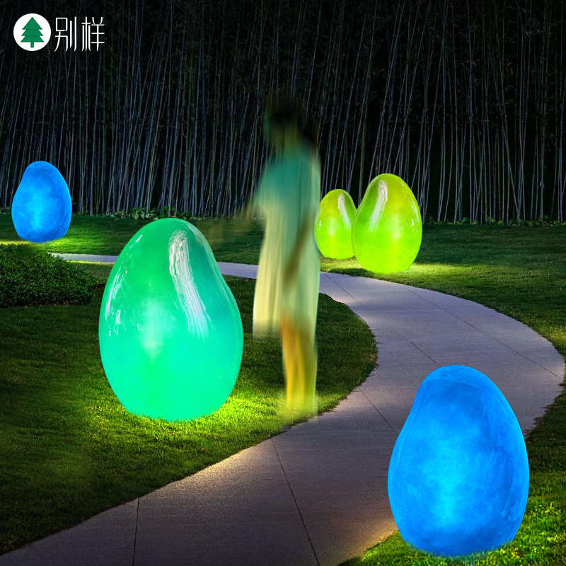 户外感应互动七彩恐龙蛋灯：点亮夜色，激发童心的奇趣蛋！