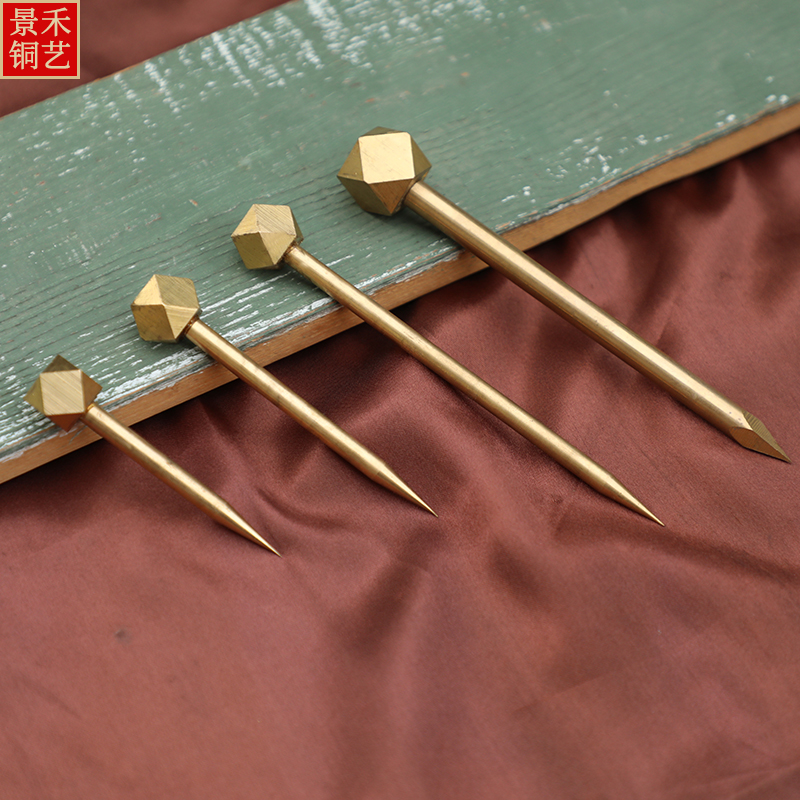 中式仿古牌匾托挂钩画框铜配件：如何挑选与搭配，让你的家居更有文化底蕴？