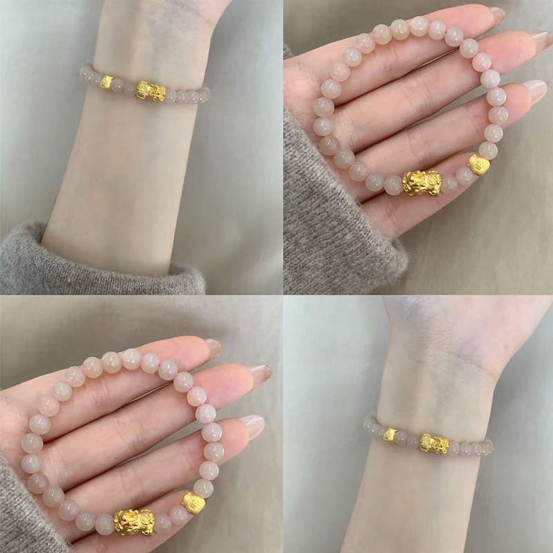 貔貅宝宝福袋和田玉手链：送女友的幸运礼物，999足金加持，财运滚滚来！✨