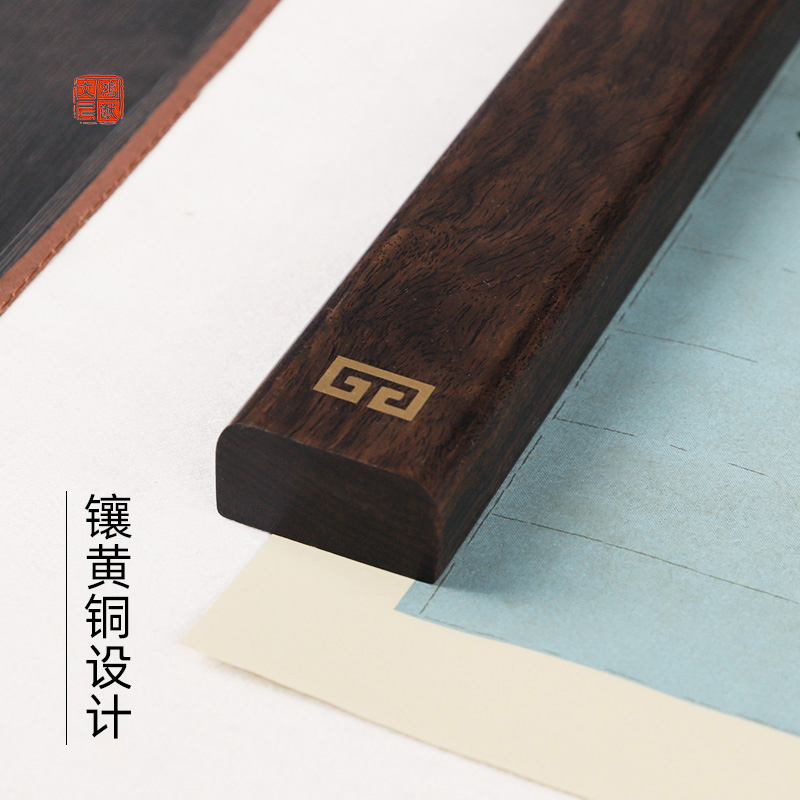 镇纸：探寻黑梓木浮雕喜上眉梢，文房四宝中的艺术珍品