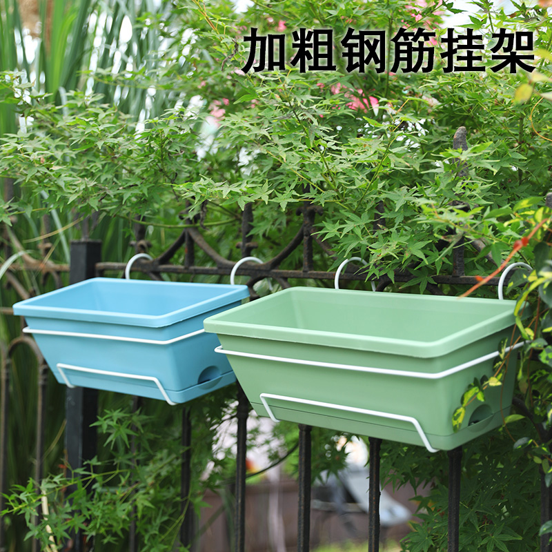 户外花园新宠：多功能铁艺花盆托盘，轻松打造梦幻阳台！