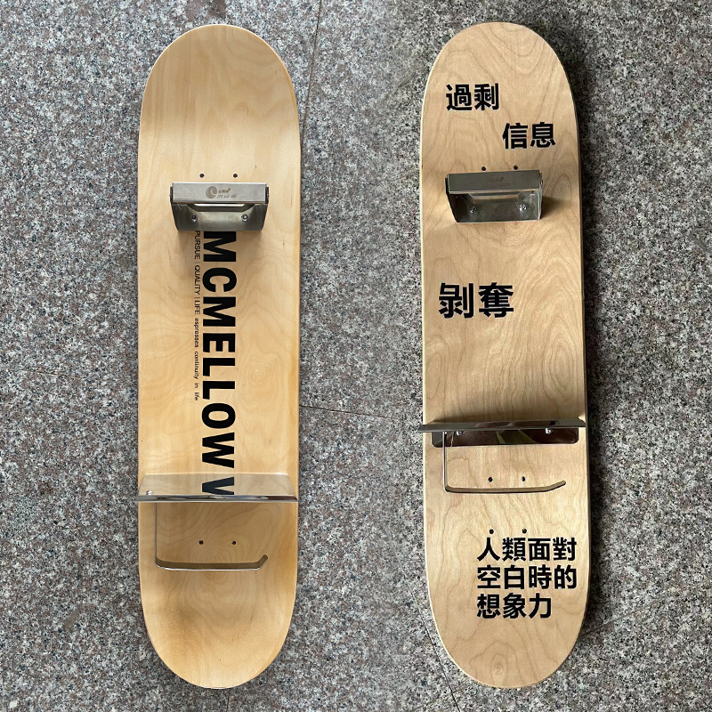 奈良美智滑板墙饰太绝了！艺术感爆棚，家里瞬间变潮牌展厅