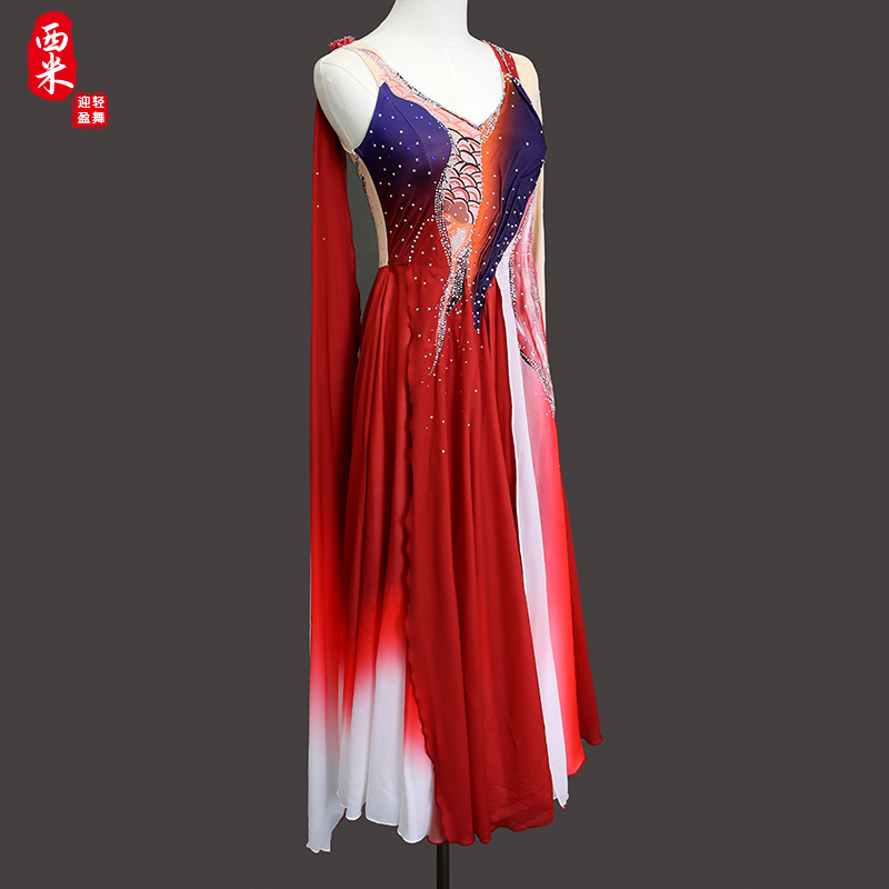 第十三届桃李杯新款古典舞蹈羽演出服：汉楚风女大裙摆，穿越千年的华美盛宴！