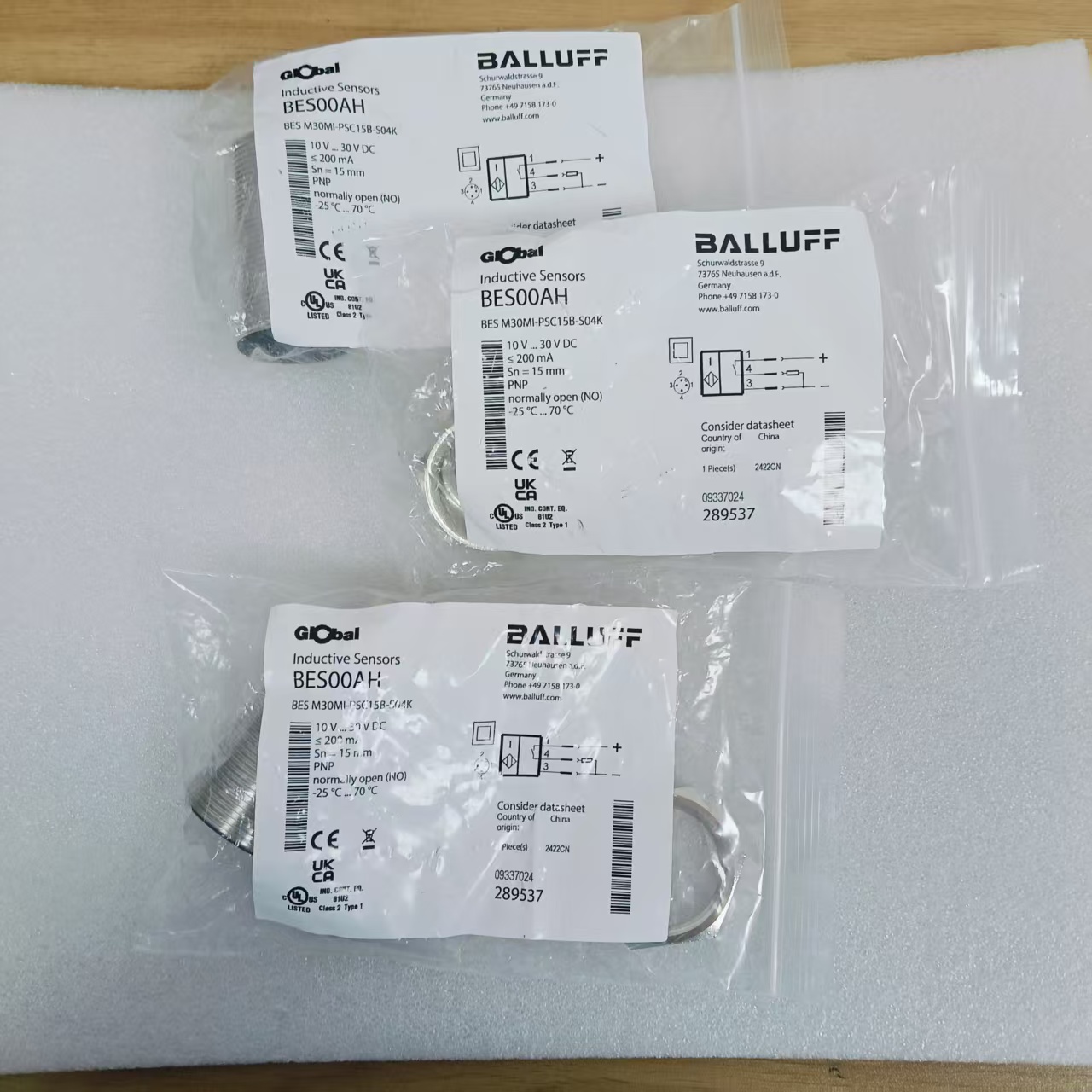 议价巴鲁夫电感式接近开关传感器BES 516-3018-G-E4-C-PU-05：工业自动化必备神器！️