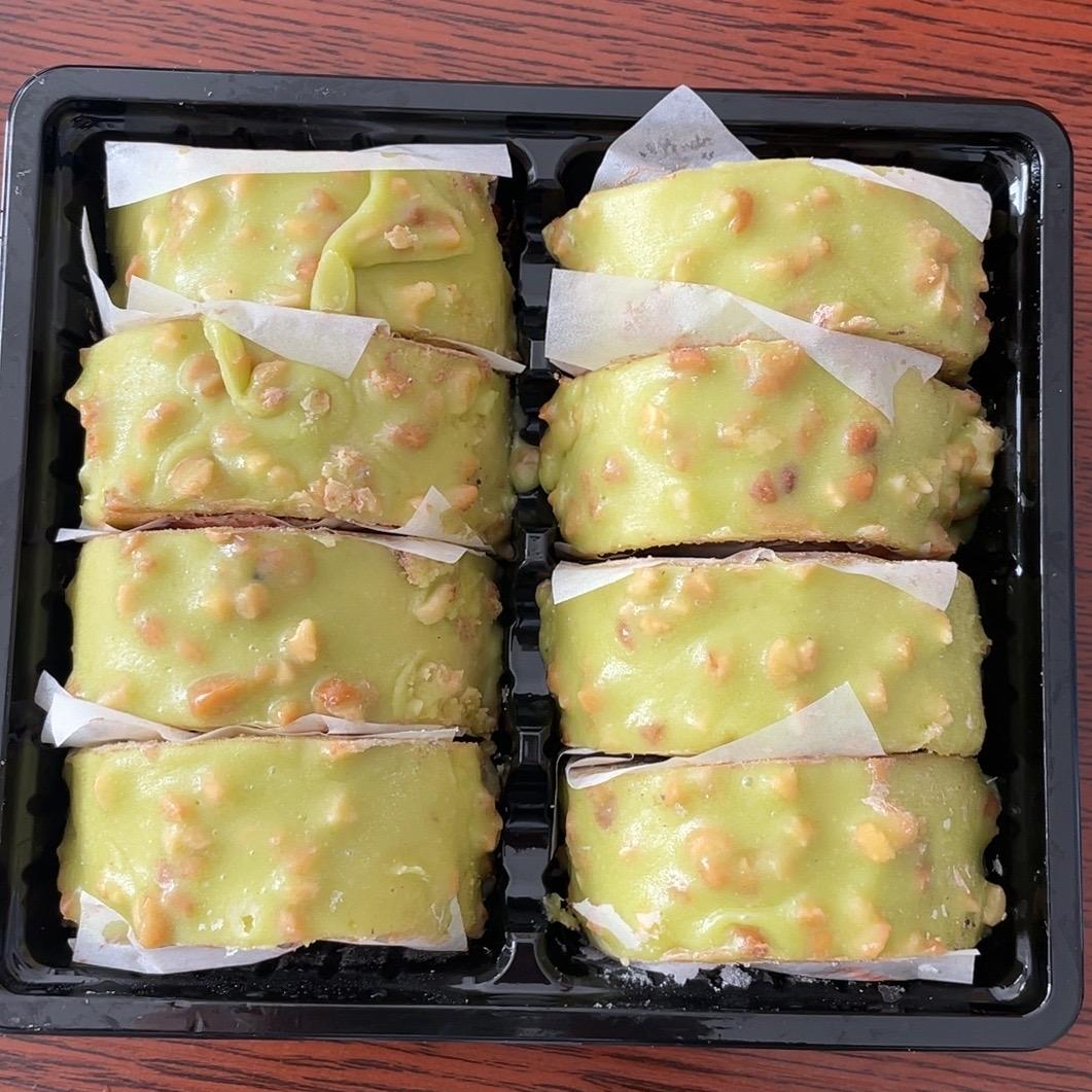白巧抹茶梦龙瑞士卷：网红甜品界的美味爆浆新宠，下午茶必备！