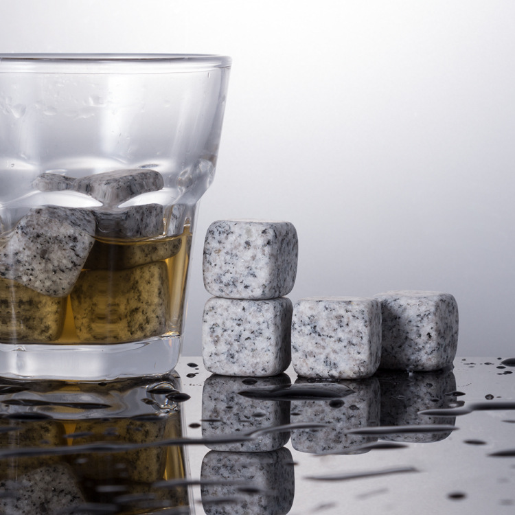 大理石冰酒石木盒套装WhiskyStones：威士忌控必备神器，冰镇新体验！❄️