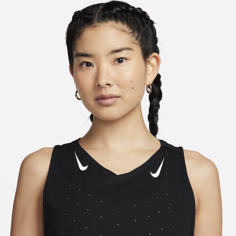 Nike AEROSWIFT DRI-FIT ADV女子速干跑步背心：夏日跑步的必备神器，你值得拥有吗？