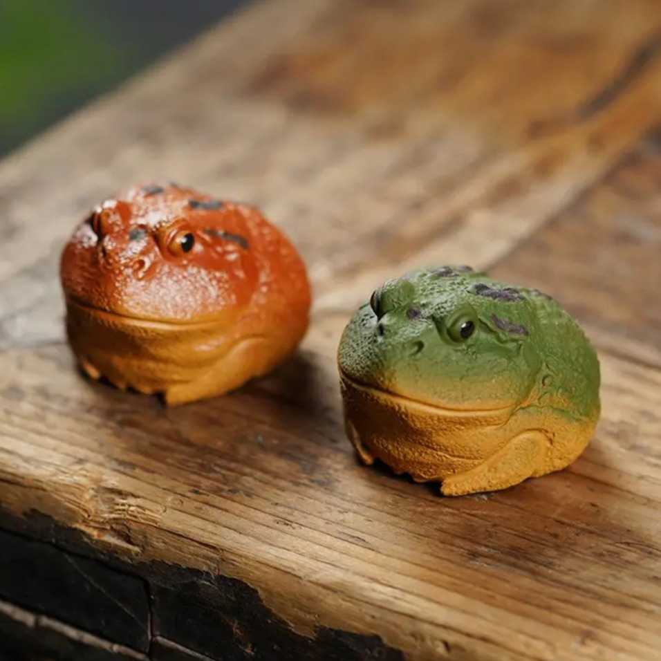 茶宠新宠：宜兴紫砂非洲牛蛙小角蛙，萌化你的茶桌时光✨