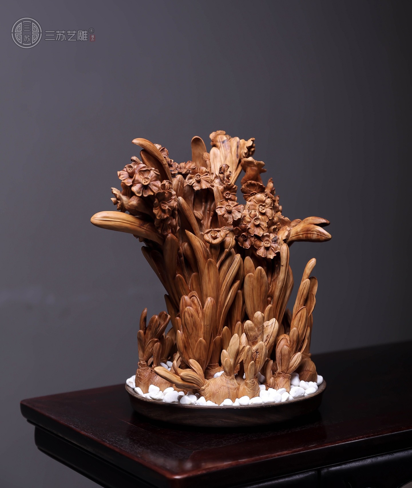 老山檀香水仙花盆景：你的书房、茶室、办公室必备的艺术珍品！