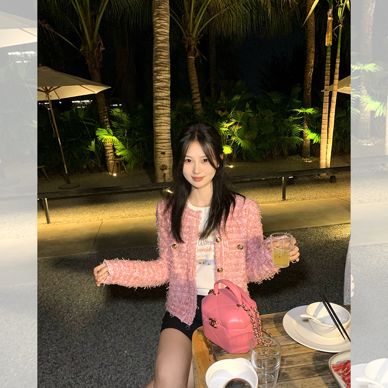红毛衣掉色？这些妙招让你的红毛衣永不褪色