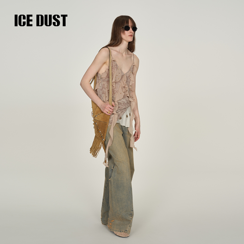 夏日风情ICEDUST荷叶边吊带裙，度假风背心裙的时尚魅力