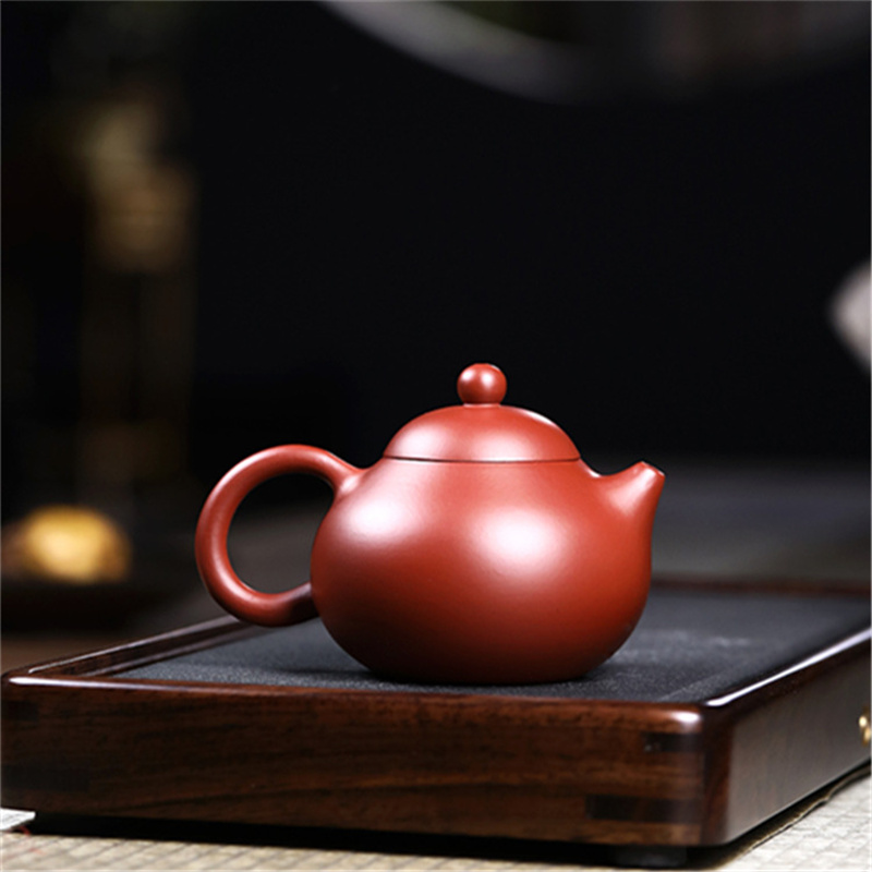 宜兴名家大红袍紫砂壶：旅行茶具新宠，品味生活美学