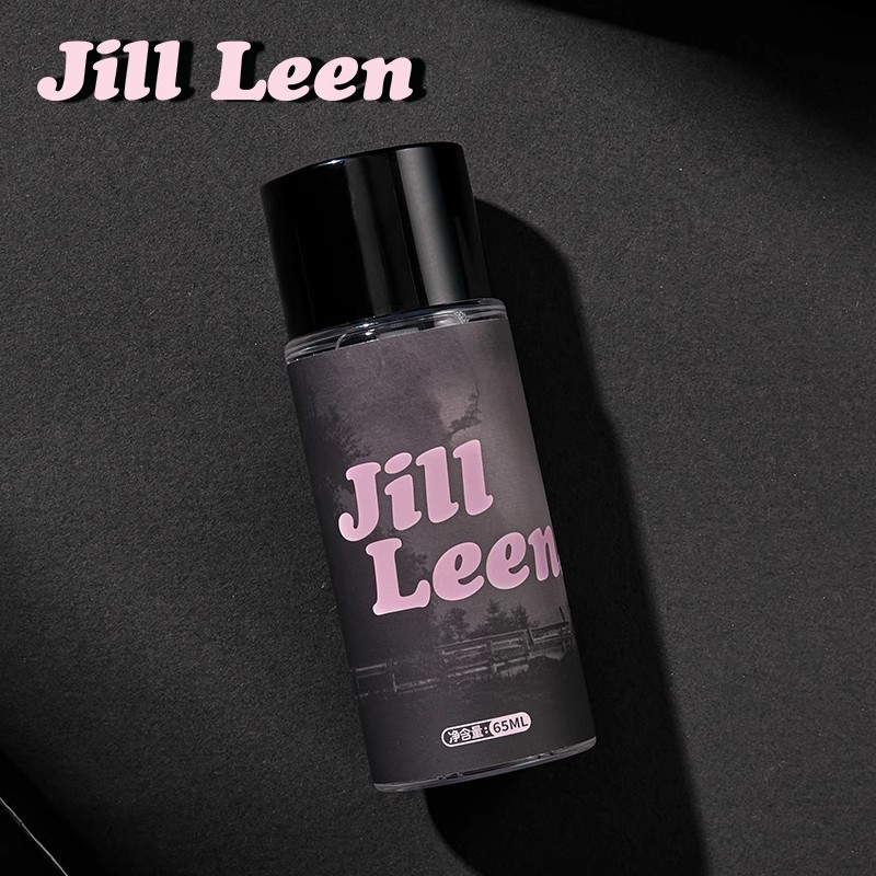 JILLLEEN定妆喷雾：清爽控油，持久定妆的秘密武器！