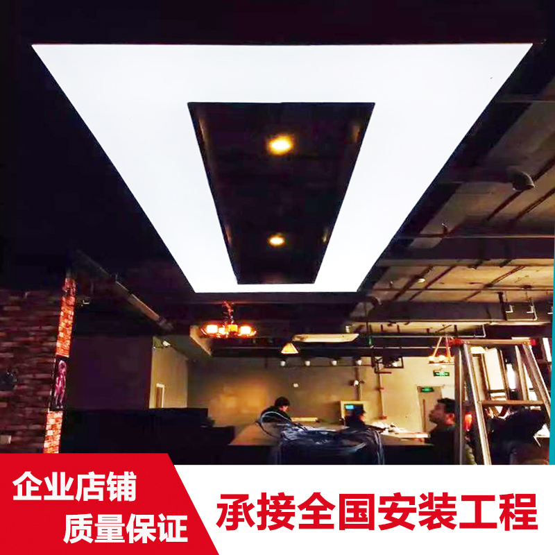 白色透光软膜天花：打造梦幻蓝天白云的家居新潮流！