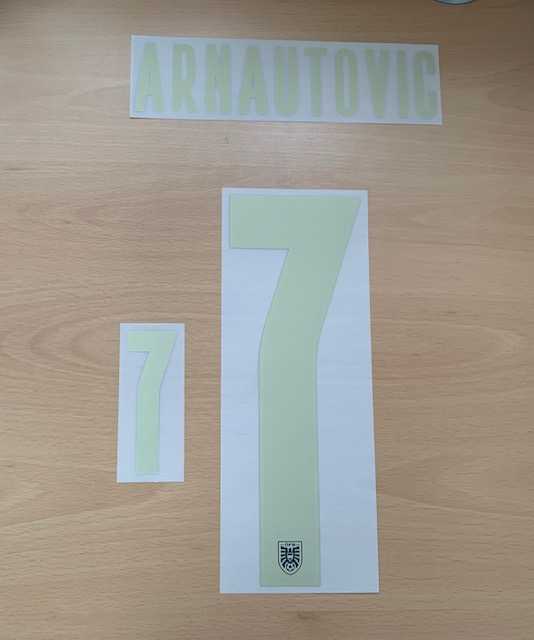 欧洲杯2024：谁将书写新的足球传奇？比分表背后的激情对决!