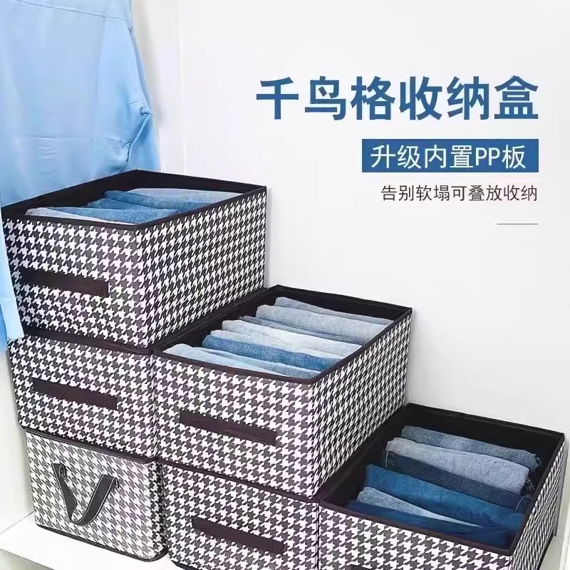 钉钉网页版怎么没有群聊功能？这是真的吗？