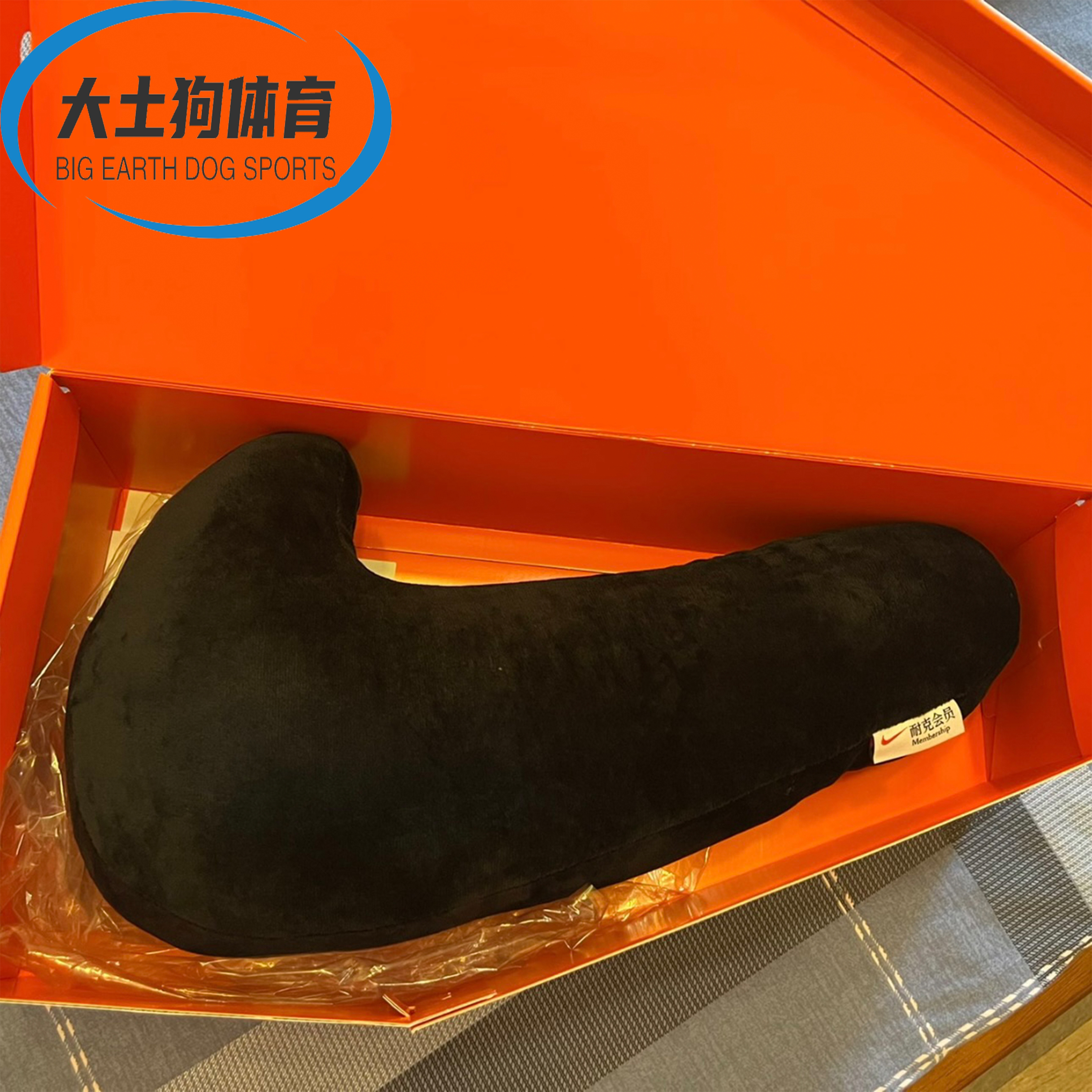 耐克标志图片logo有几种图案？一文讲清你不知道的“钩子”秘密！