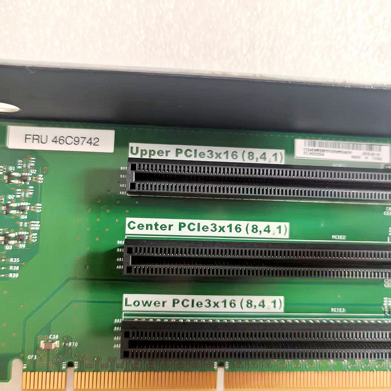 IBM 46C9742 PCIe 3 x8 扩展卡：解锁X3750 M4服务器的隐藏潜力！