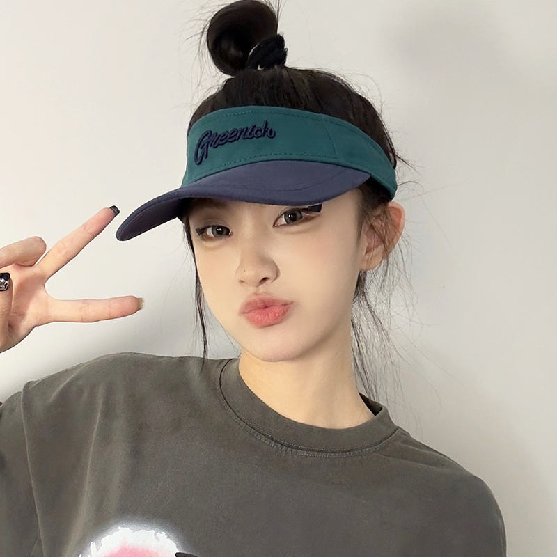 棒球服穿什么内搭？绝绝子的搭配指南，让你秒变街头最靓的仔！