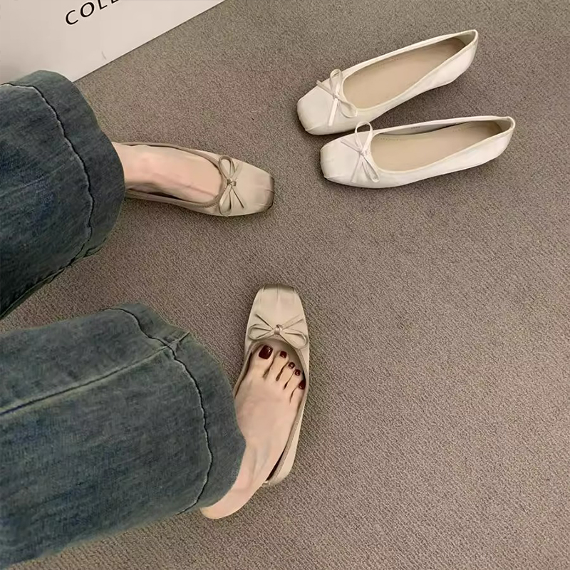 法式配裙子仙女风内增高芭蕾舞鞋：百搭不累脚的温柔晚晚鞋，绝美单鞋女的时尚秘籍！