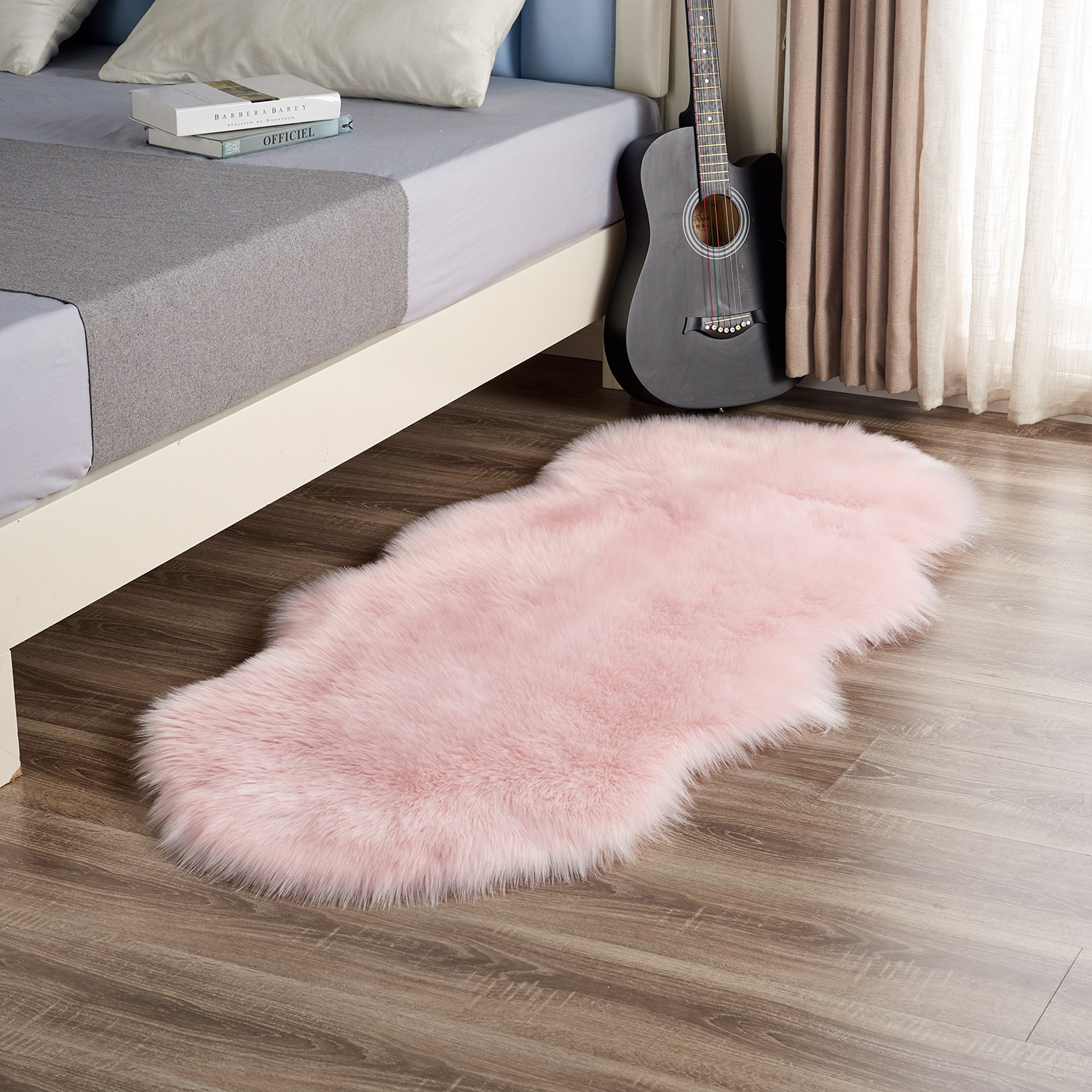 如何定制个性化的不规则形状毛绒地毯?