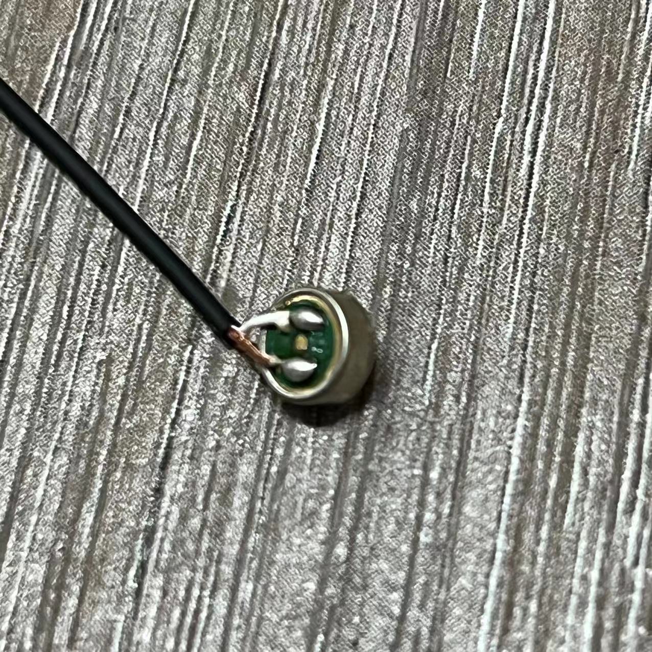 Bose QC45重量解析，轻盈出行的神器，你值得拥有！