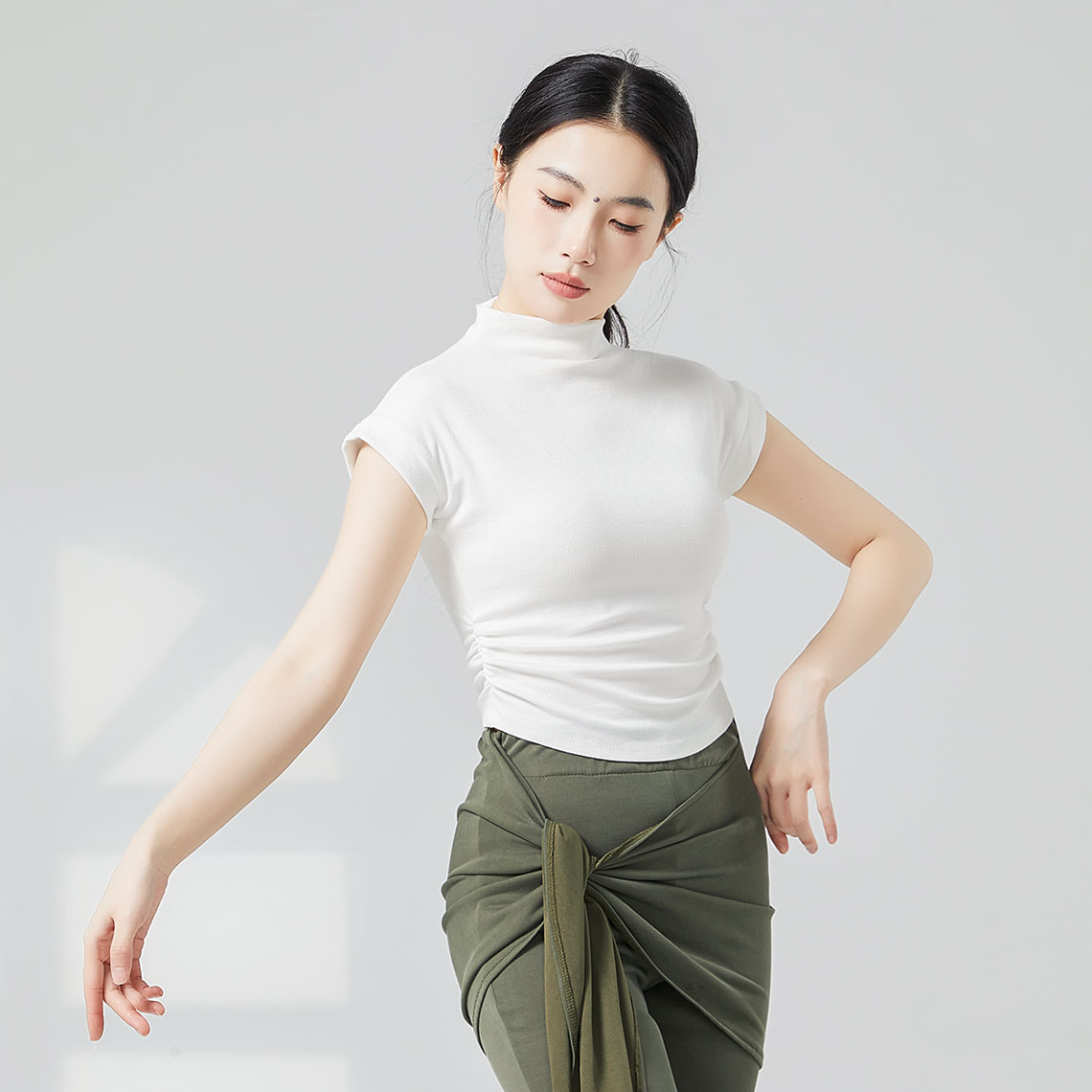 2025新款舞蹈练功服，现代舞上衣短袖夏瑜伽形体专业中国古典舞服装，穿上就是专业范！