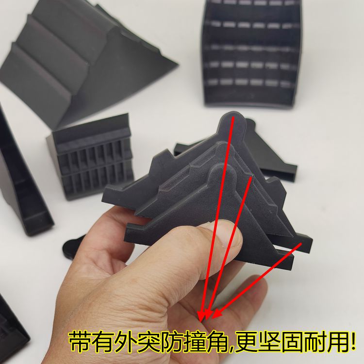 钢化玻璃护角新潮流，如何让卫浴镜变身家居安全守护神？