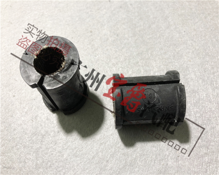 奔驰Smart W451前平衡杆胶套大揭秘：让驾驶更稳更安全的秘密武器！