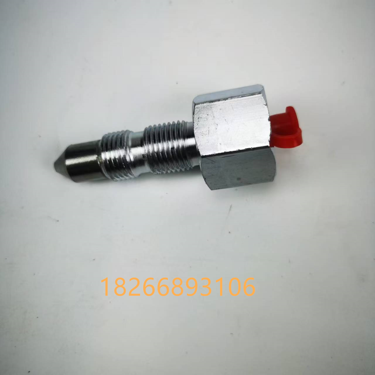 山推TY160 SD13/SD16推土机涨紧缸注油器，让维护更轻松！