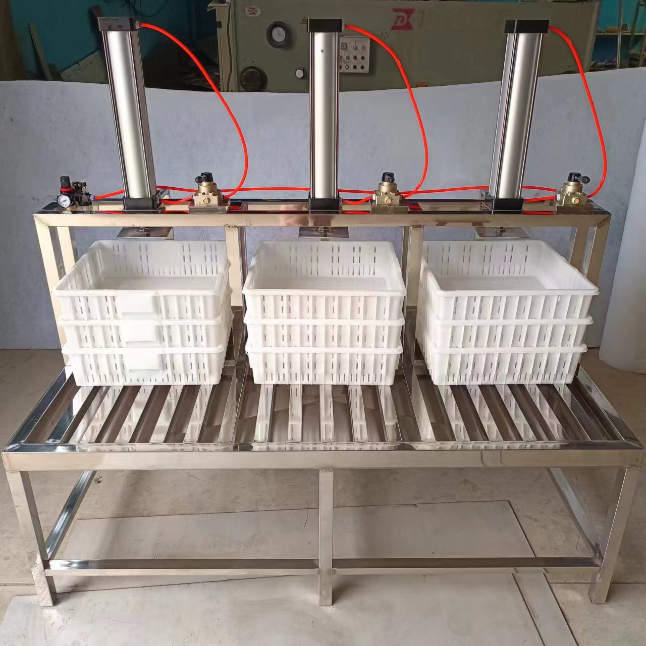 商用豆腐压榨成型机：开启全自动豆腐制作新时代，轻松压榨美味豆制品