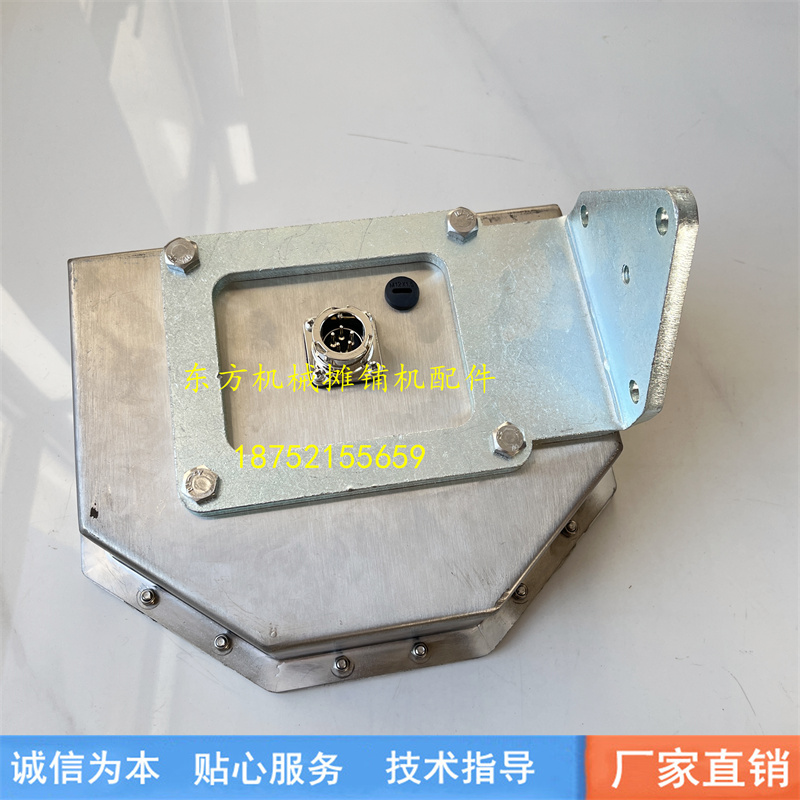 沃尔沃8820/8620/7820摊铺机边控盒：让施工更轻松的必备神器️