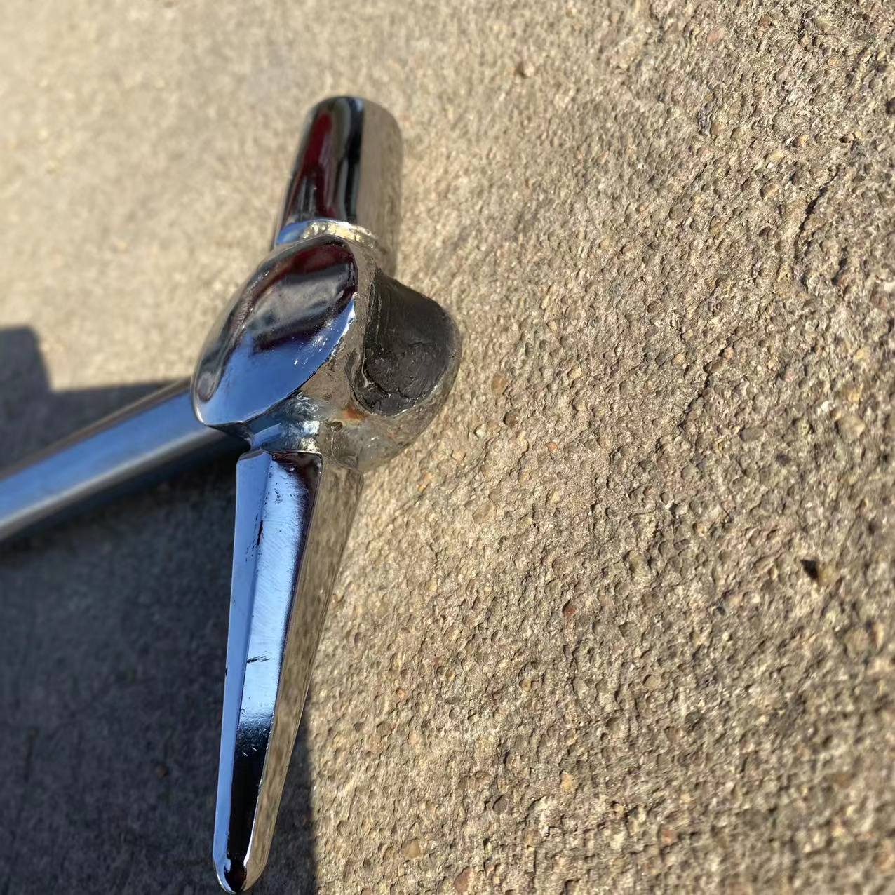 铁路列车检车锤：安全守护者的秘密武器️